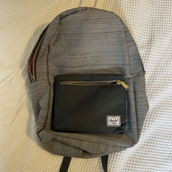 Hershel grey and gold book bag - Picture 1 of 7